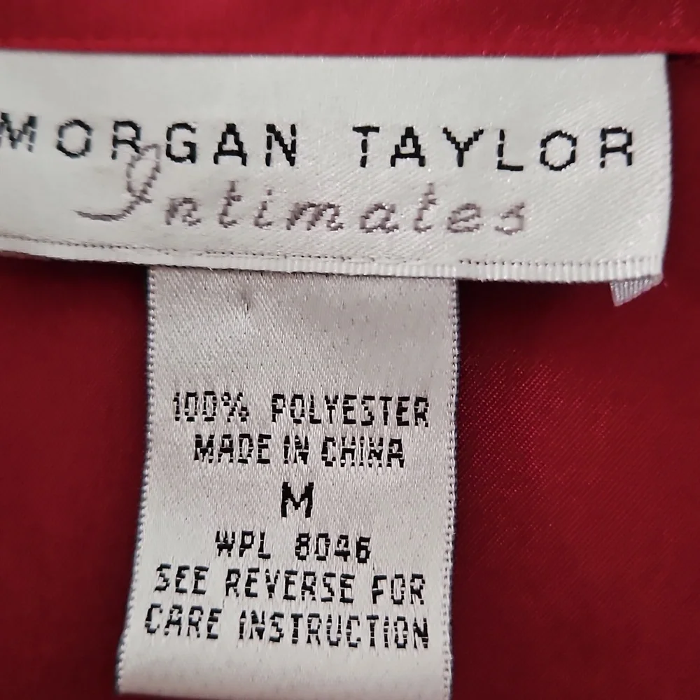 Morgan Taylor Intimates Cherry Red Satin Button Up Lounge Top Pajama Size Medium
